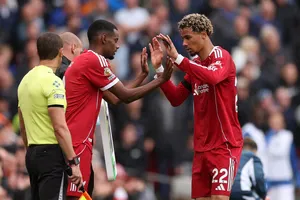 Những cái tôi cá nhân đang khiến Liverpool tự làm khó mình