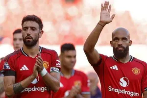 Những con số gây sốc: Man United đá kém trước các đội hạng trung