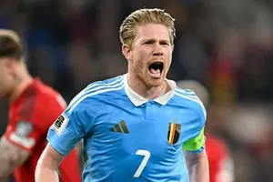 Man City có để De Bruyne ra đi quá sớm?