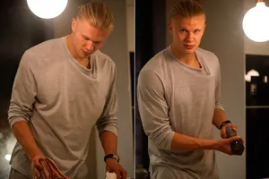 Erling Haaland hé lộ cuộc sống tại gia