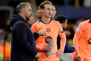 Hàng phòng ngự dâng cao của Barcelona: Vấn đề hay hoàn cảnh