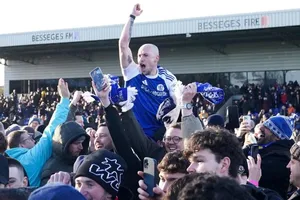 Phép màu Macclesfield: Khi bóng đá chạm đến phần sâu nhất của con người