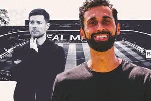 Hành trình ngắn ngủi nhưng "đầy thương tích" của Xabi Alonso