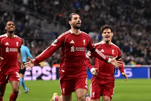 Nếu Liverpool muốn thành công mùa này, hãy trông cậy Szoboszlai