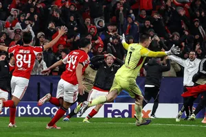 Sáu điểm nhấn lượt trận cuối vòng bảng Champions League