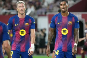 Barcelona với cuộc chiến giữa di sản và tương lai