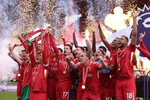 Quỹ lương cao ngất không là vấn đề với Liverpool 