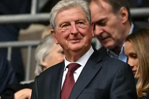 Roy Hodgson trở lại: Tôi không cần một chiếc nạng