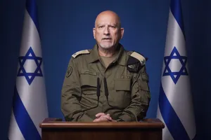 Người phát ngôn tiếng Ba Tư của IDF, Trung tá Kamal Penhasi. Ảnh: JERUSALEM POST 