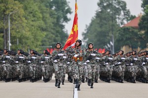 A80首次阅兵、游行综合演练