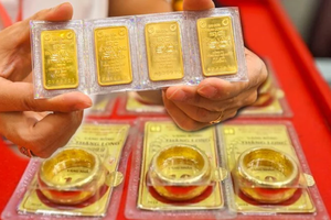 打破所有纪录，SJC金片价格升至每两1.31亿元 