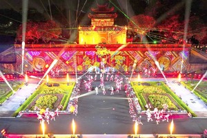 2025年河内世界文化节现场。图自《新河内报》 