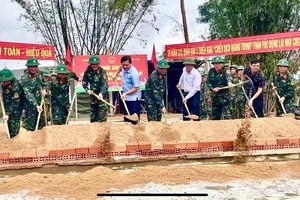 “光中神速战役”动工兴建684间民房。 