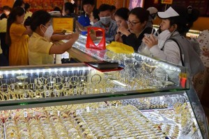 1月6日金价继续强劲上涨