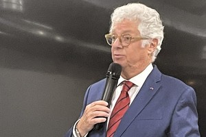 法国前驻越南大使安托万·普伊耶特。图自越通社 