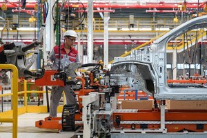 越南成为许多外国企业的首选目的地。图自hanoimoi.vn 