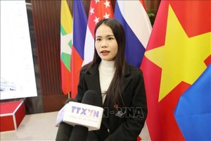 就读于北京对外经济贸易大学的硕士研究生阮氏兰英接受记者采访。 