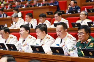 各位代表出席1月21日下午的讨论会。