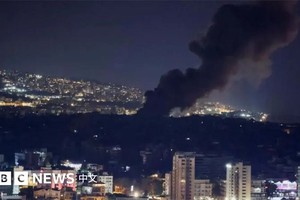 以色列对黎巴嫩南部发动十余次空袭