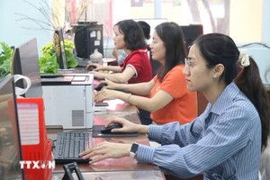 胡志明市力争将行政手续办理时间缩短50%