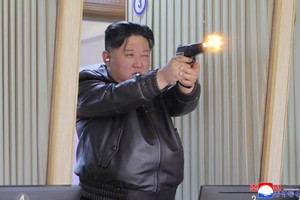 图片来源：朝中社 