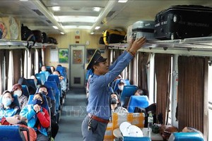 铁路部门增加雄王始祖忌辰、“四‧三〇”和“五‧一”假期客运列车