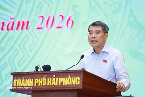 政府总理黎明兴致辞。