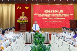 党中央总书记、国家主席苏林与广治省委常委会举行会议。 