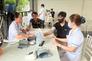 劳动者参加“为100万工会会员、工人、劳动者人次健康照料计划” 