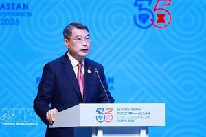 政府总理黎明兴在东盟—俄罗斯商业论坛开幕式上致辞。