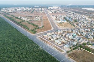 同奈市隆城坊禄安—平山安置区已竣工，数千民户迁入居住。