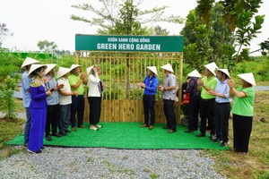 社区绿园（Green Hero Garden）设于胡志明市东和坊圣拣街1号。 