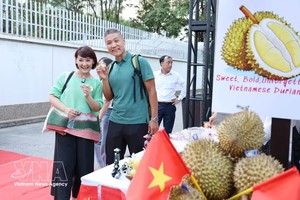 越南榴梿推广活动在北京举行。