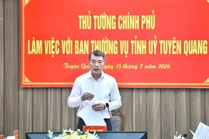 政府总理在与宣光省省委常务处工作会议上发表讲话。图：清华