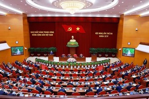 7月20日上午，越南共产党第十四届党中央执委会第三次会议在首都河内开幕。