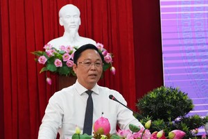 黎智青当选顺化市人委会主席。