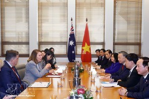 党中央总书记、国家主席苏林会见澳大利亚联邦议会领导人。