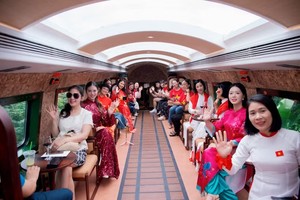 运营一年来，该列车已开行近400趟，接待游客近10万人次。图：hanoimoi.vn