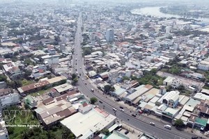 13号国道途经胡志明市路段数十年来长期拥堵。