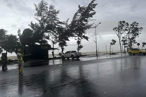 中部、西原和南部多地出现雷雨。