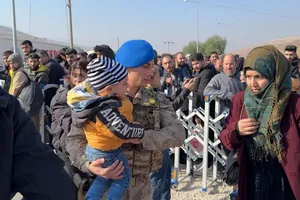 Người Syria hồi hương từ cửa khẩu giáp biên giới Thổ Nhĩ Kỳ. Ảnh: AA