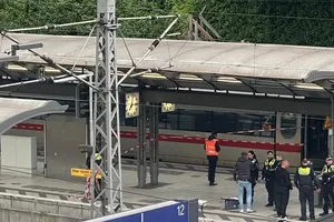 Hiện trường vụ tấn công. Ảnh: STEVEN HUTCHINGS/DPA/PICTURE ALLIANCE