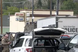 Phong tỏa hiện trường vụ xả súng. Ảnh: FOX NEWS 