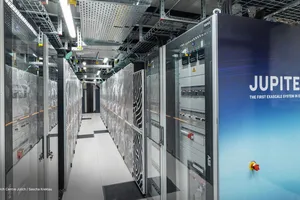 Siêu máy tính nhanh nhất châu Âu Jupiter. Ảnh: RESEARCH CENTER JÜLLICH/ SASCHA KREULAU