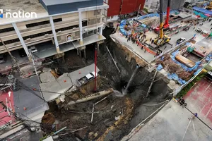 Hình ảnh vụ sụt lún tại Thủ đô Bangkok. Ảnh: NATION 