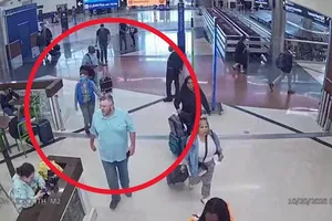 Nghi phạm Billy Joe Cagle tại sân bay Hartsfield-Jackson Atlanta. Ảnh: ATLANTA POLICE DEPARTMENT