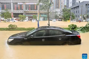 Mưa lớn gây ngập lụt tại Nam Ninh, Trung Quốc. Ảnh: XINHUA 