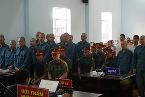 Các bị cáo tại phiên tòa