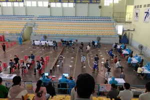 TP Phan Thiết tổ chức tiêm vaccine ngừa Covid-19 cho người dân