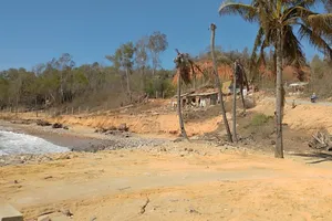 Một đoạn kè tại dự án lấn biển phường Đức Long, TP Phan Thiết.